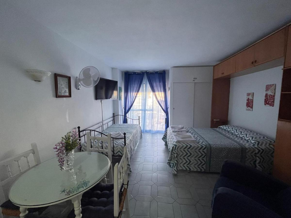 Minerva Holidays Estudio En Benalmadena Apartment Ngoại thất bức ảnh
